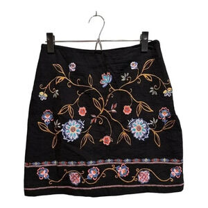 Loft Floral Embroidered Black Mini Skirt | Size‎ 2